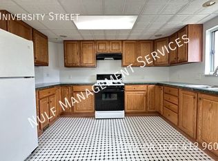 205 University St, Verona, PA 15147
