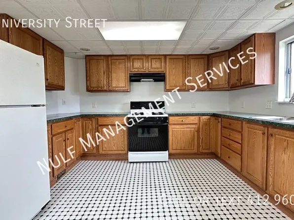 205 University St, Verona, PA 15147