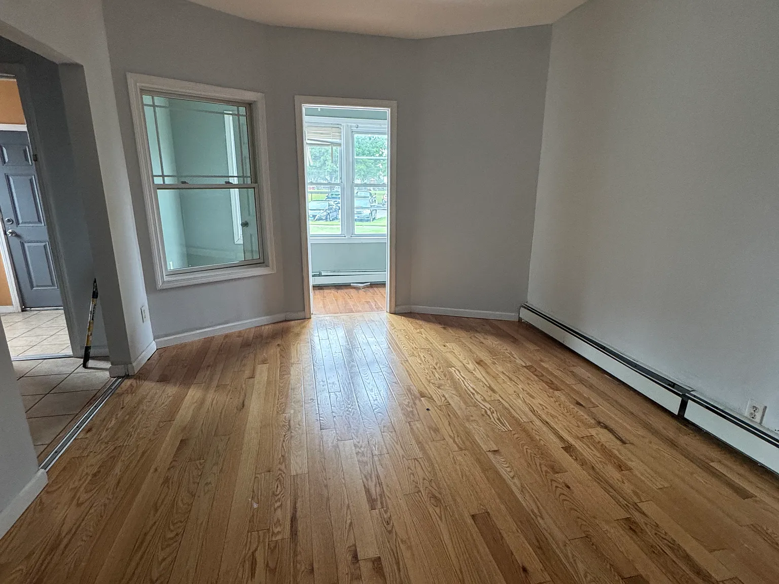 3 bed, 1200 sqft, $2,199 — Photo 1