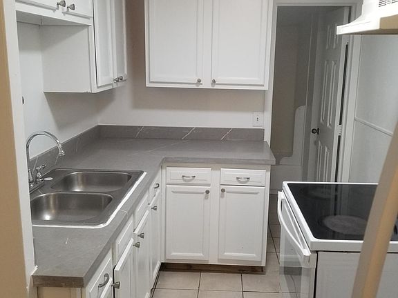 5th image of 29 Penway St #3