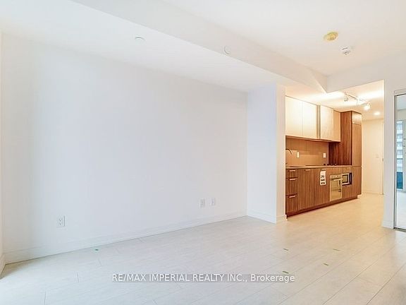 4th image of 19 Western Battery Rd #2001