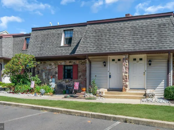 440 S State St Unit G-6, Newtown, PA 18940