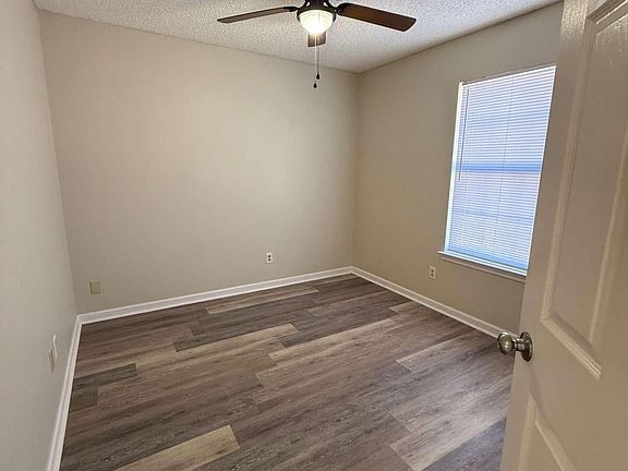 4th image of 120-128 Sapalo Dr