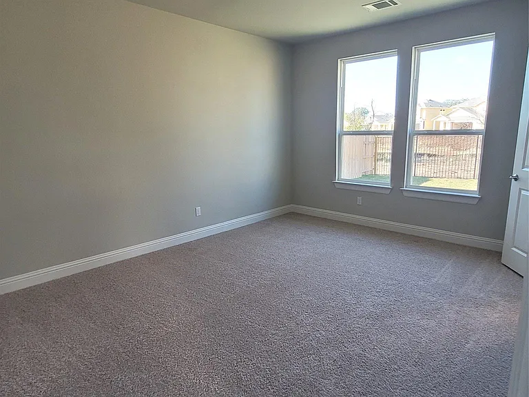 120 Free Stone Dr — Photo 11