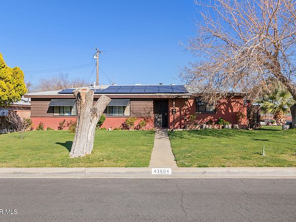 2nd image of 43604 Fern Ave