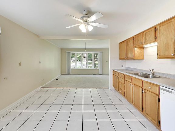 5th image of 3710 Owl Dr