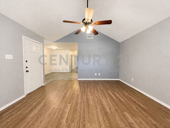 5th image of 3417 Stanley Ave