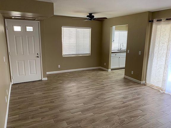 4th image of 2554 Olive Dr APT 193