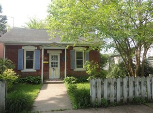 938 Johnson St, La Crosse, WI 54601
