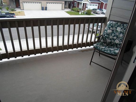 3rd image of 1878 Buckrake Ave