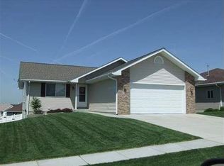 603 Blue Stem Cir, Norfolk, NE 68701
