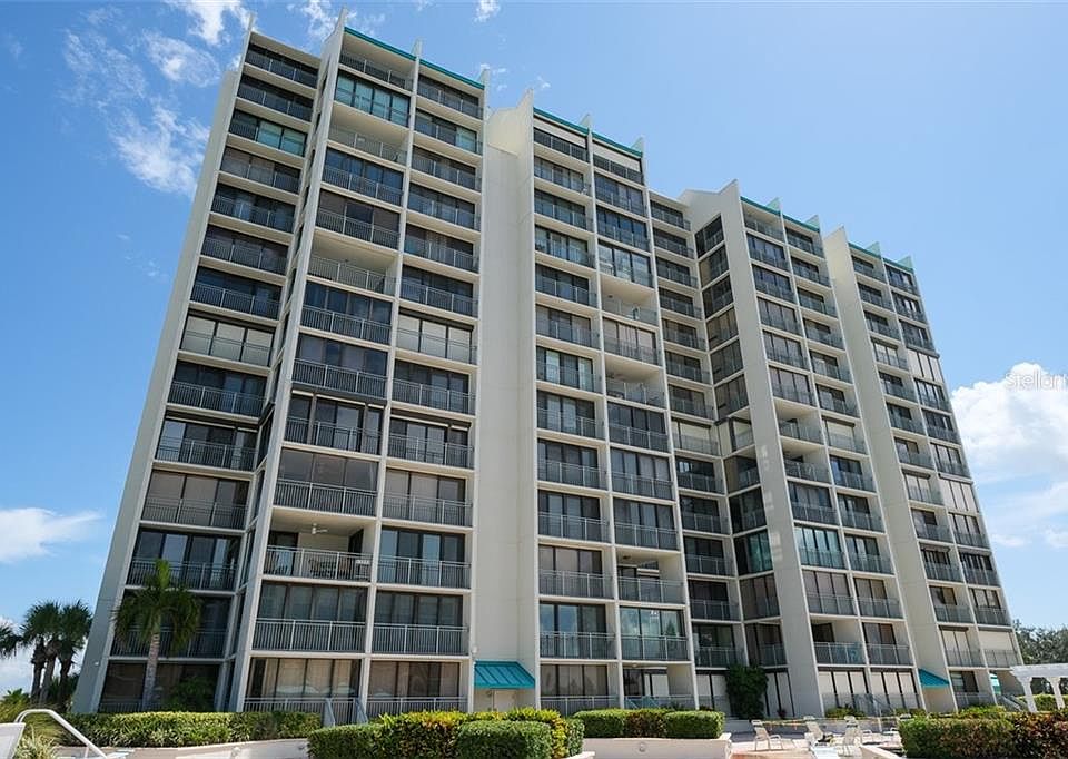 1st image of 1390 Gulf Blvd APT 504