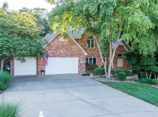 11415 Wingfoot Dr, Kansas City, KS 66109