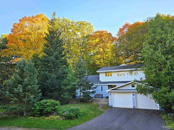 1117 E 6th Ave, Houghton, MI 49931