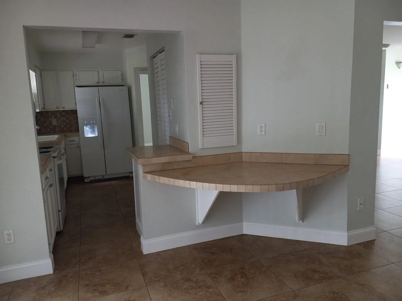 1118 Woodsmere Pkwy — Photo 3