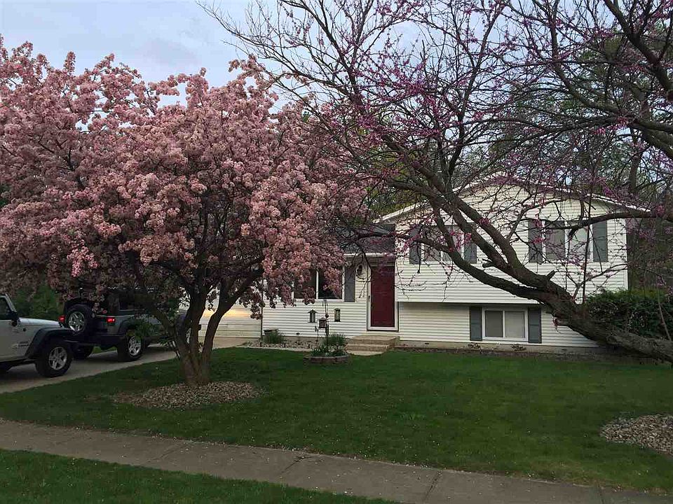 1st image of 56757 Driftwood Dr