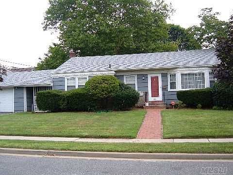 1st image of 84 Briarwood Ln