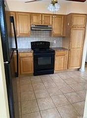 2nd image of 8 Hallock St #2-F