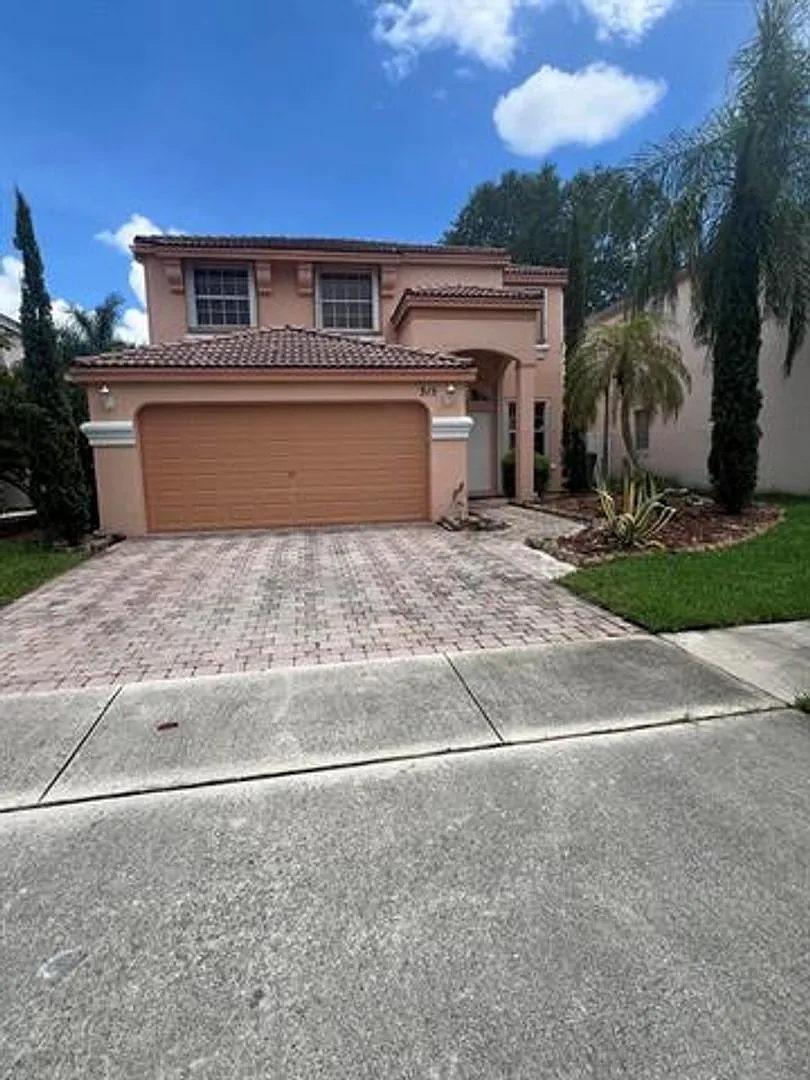 315 NW 158th Ln # 315, Pembroke Pines, FL 33028 — Photo 3
