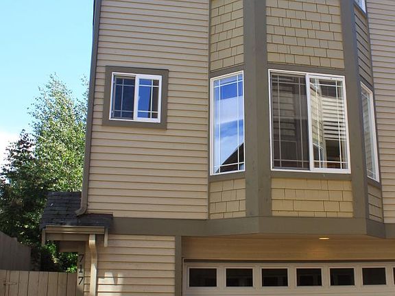 { Unit 717 } Wow! 2-car garage! Private entry, gate entry to