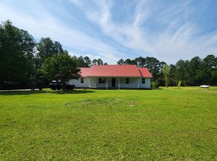 5444 Rockfish Rd, Raeford, NC 28376