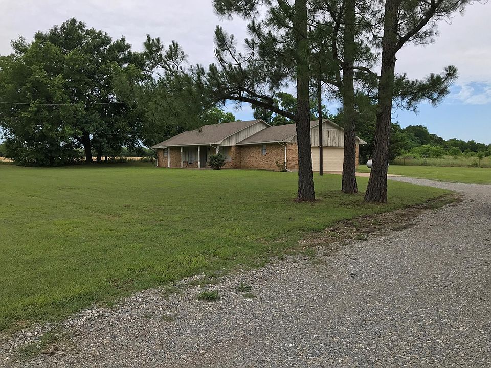 1st image of 629 Fm 697 #629