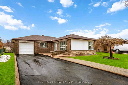 60 Council Cres Photo 1