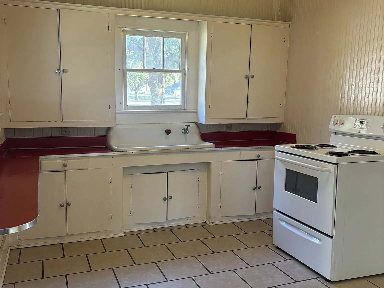157 Marie Street - 1 — Photo 2