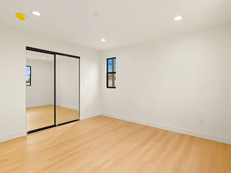 5512 S Manhattan Pl #5512 — Photo 28