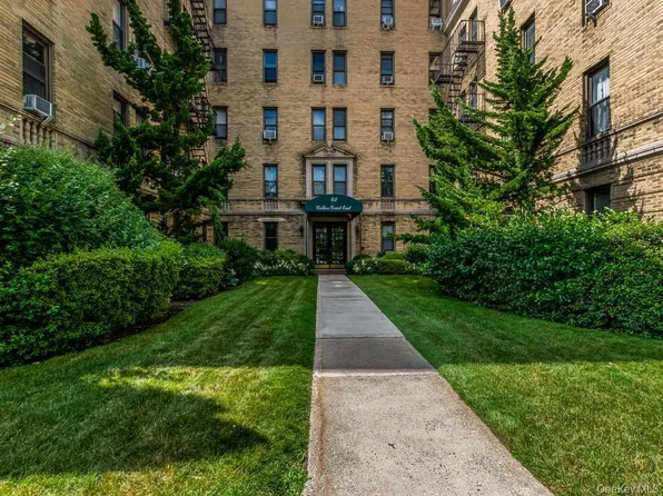 43 Calton Road #2J, New Rochelle, NY 10804