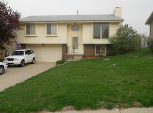 5725 N 128th St, Omaha, NE 68164