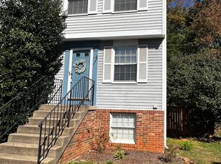 2819 Middleboro Dr, Falls Church, VA 22042