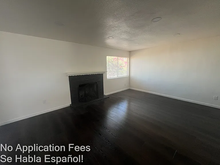 7480 Lankershim Ave — Photo 7