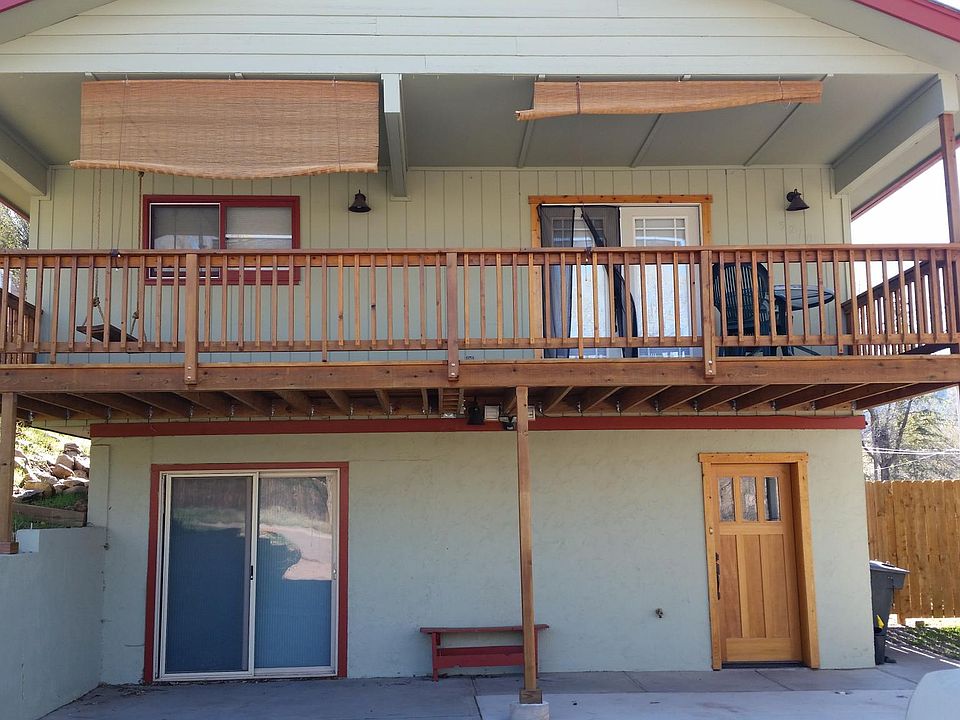 2nd image of 3210 E 6th Ave