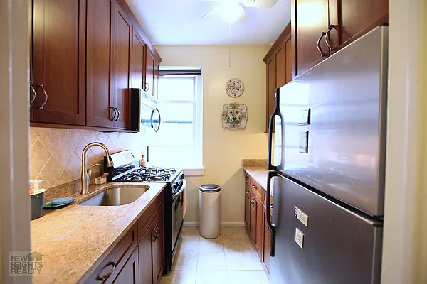 Sold by New Heights Realty | media 5