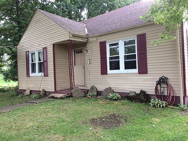 1st image of 34 Joseph Ln