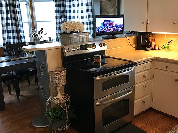 Kitchen/Dinning Room