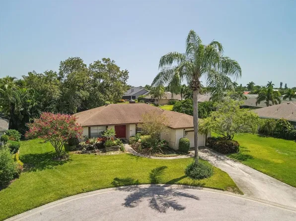 8808 44th Avenue Dr W, Bradenton, FL 34210