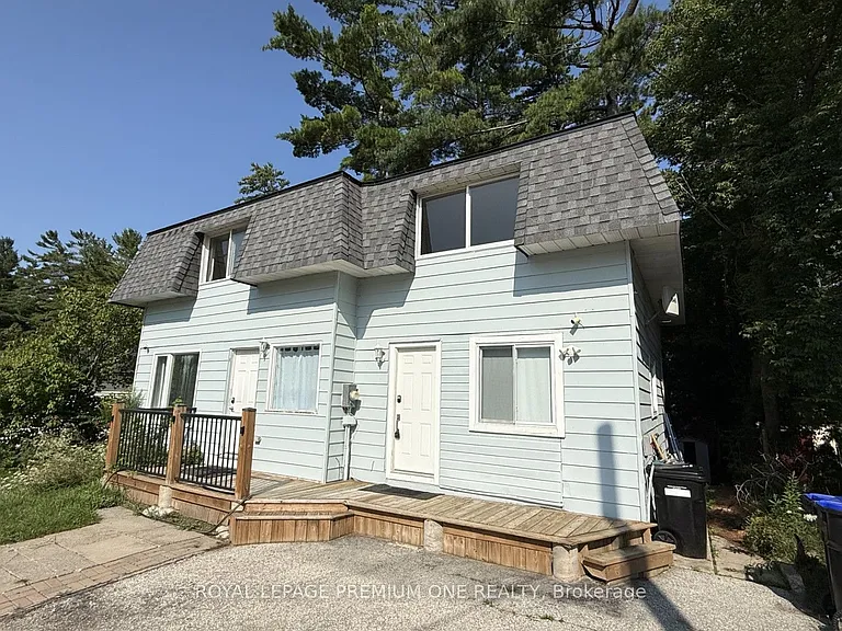 512 Mosley St #WHOLE HOUSE — Photo 2