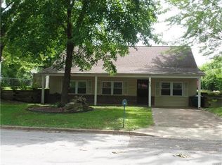 400 Fox Creek Rd, Rolla, MO 65401
