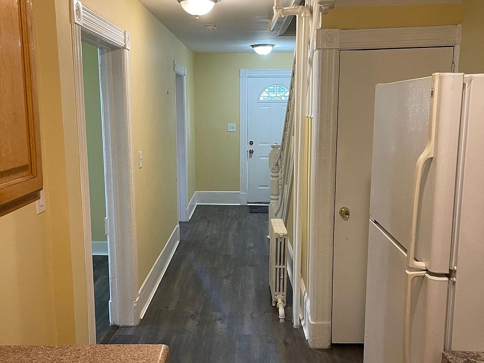 1st image of 115 Palisade Ave #2