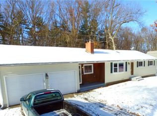 38 Wagon Rd, Enfield, CT 06082