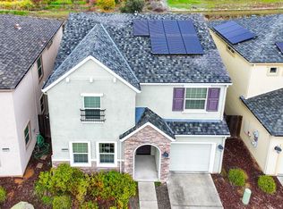 8151 Weeping Willow Ln, Sacramento, CA 95828