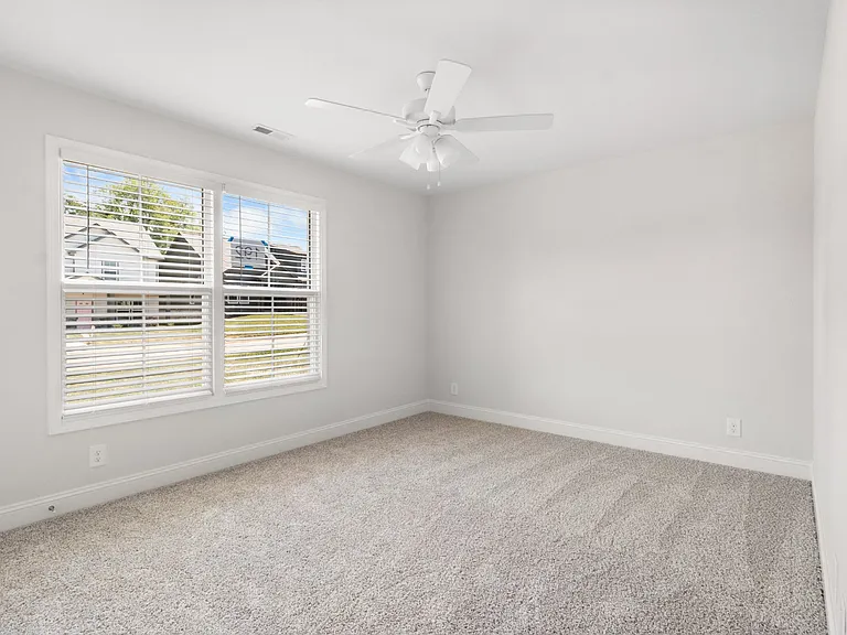 1402 Dan Brown Dr — Photo 26