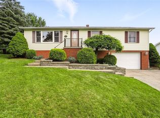 314 Shannon Cir, New Brighton, PA