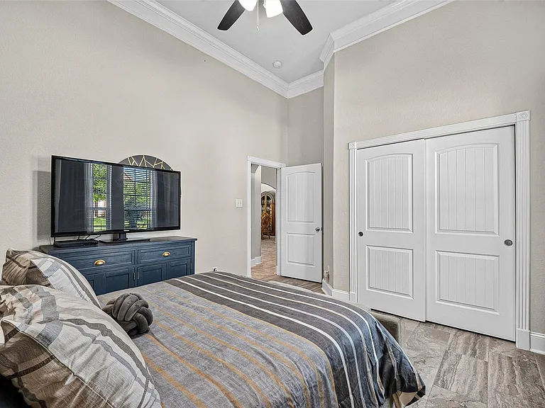 2624 Holbrook Springs Ln — Photo 31