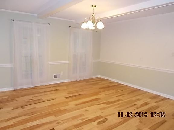 5th image of 785 Rocky Branch Ln