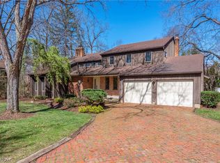 340 Edgemeer Pl, Oberlin, OH 44074