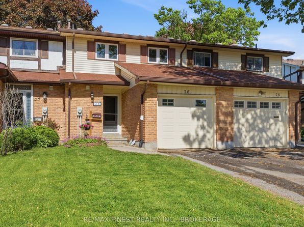 26 Windfield Cres, Kingston, ON K7K 6G2