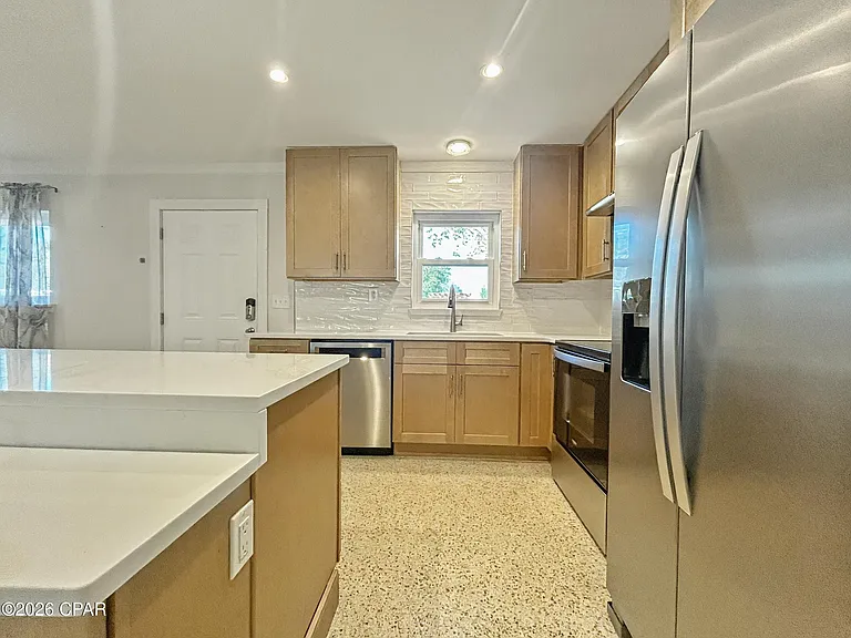19909 Alta Vista Dr — Photo 13